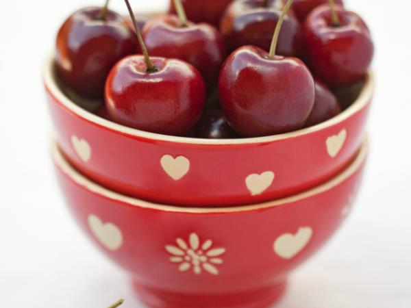 Koliko jagod in češenj lahko pojemo na dan?